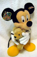 2006 WDW Convention - Mickey with Bear