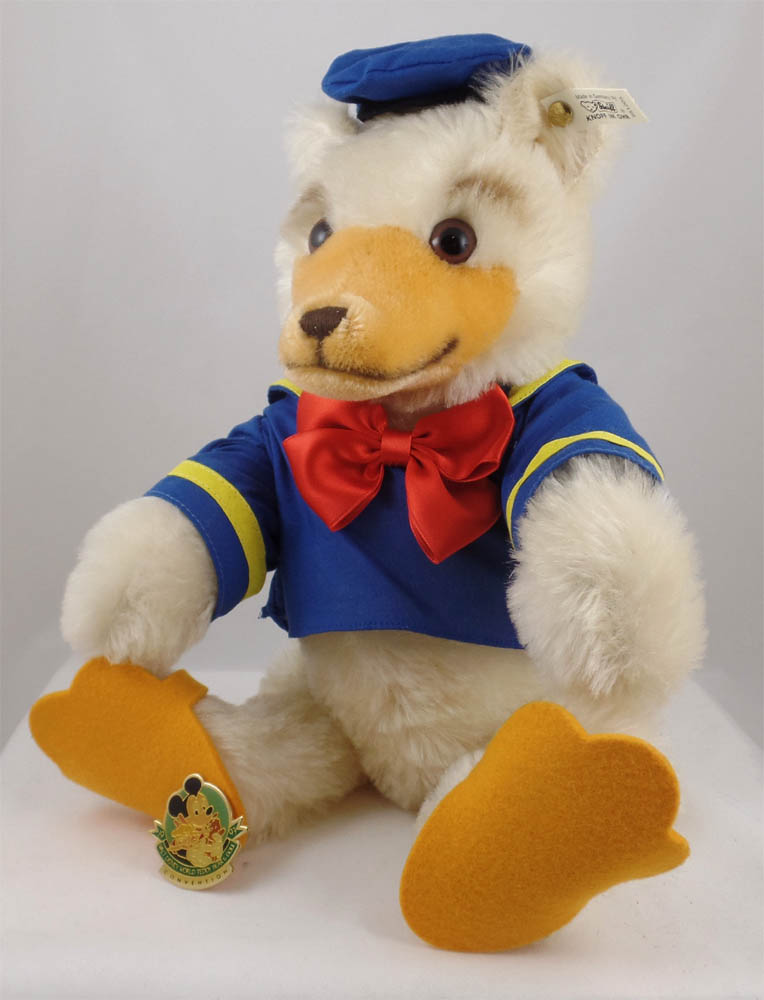 1993 WDW Teddy Bear & Doll Convention – Donald