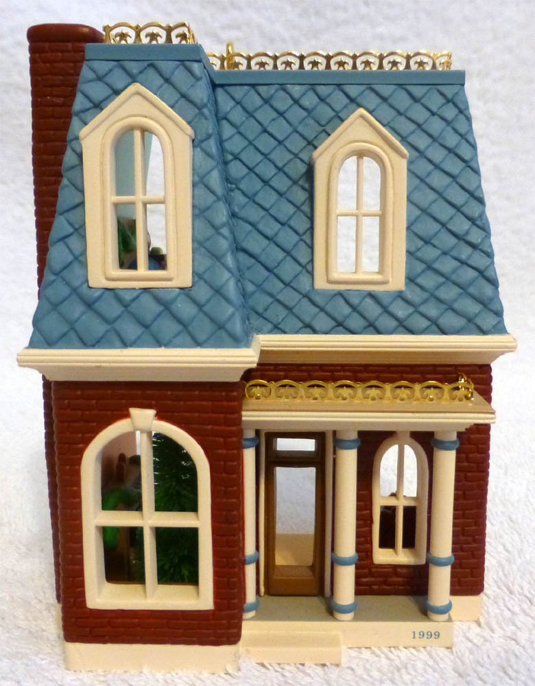 1999 Victorian House #16 Holly Lane