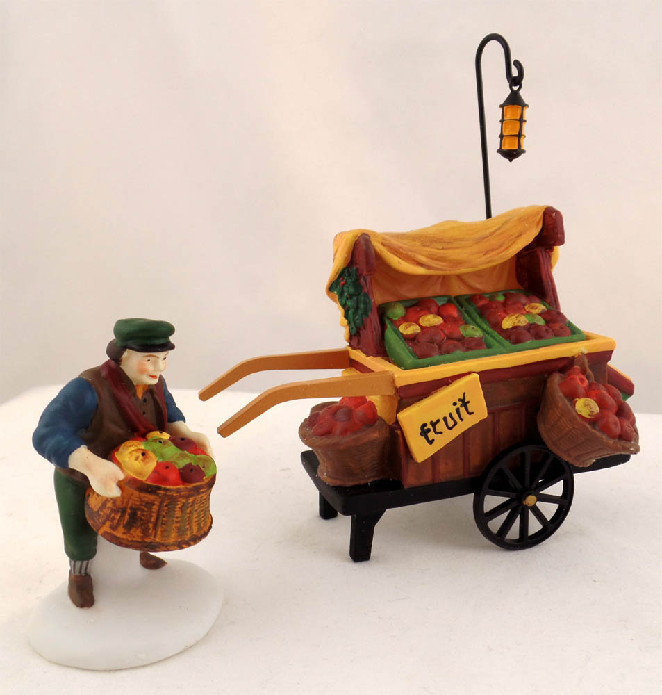 Dept 56 – Chelsea Market Fruit Monger & Cart