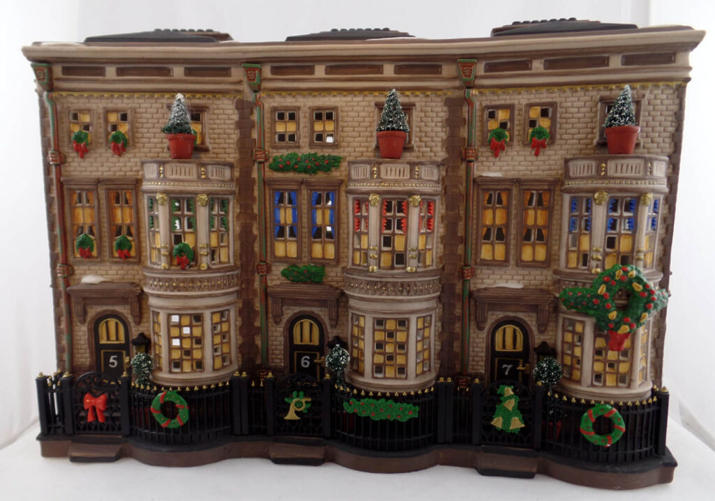 Dept 56 – Mulberrie Court