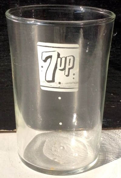 7up Syrup Line Glass – White Version 2