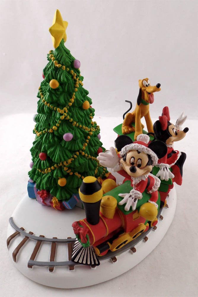 Dept 56 – Mickey’s Holiday Express