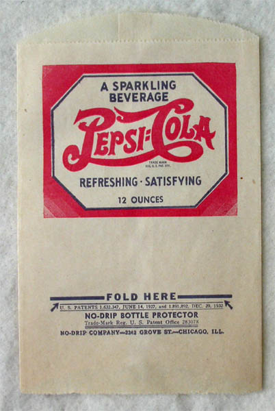 Double Dot Pepsi No-Drip Bottle Protector